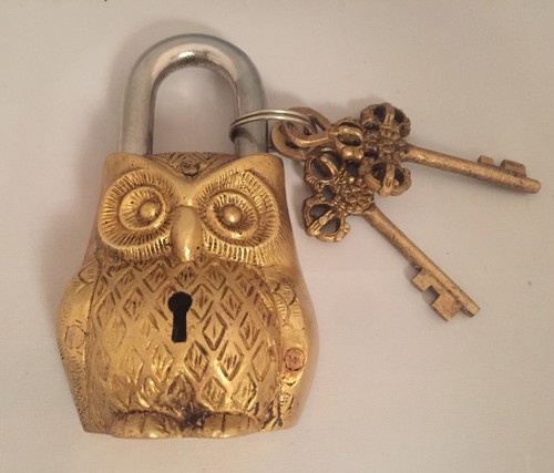 Owl head lock big - owl, brass