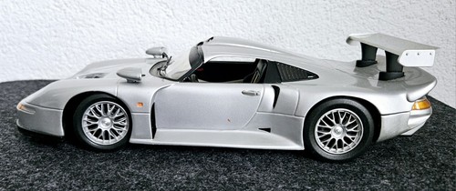 Porsche 911 1 - 911,