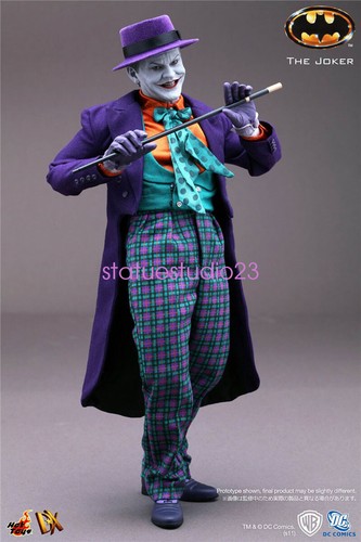 Modellino giocattolo hottoys - modellino,