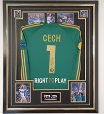 Rara maglia autografata