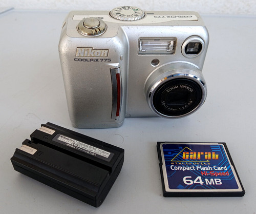 Nikon coolpix 775 - nikon,