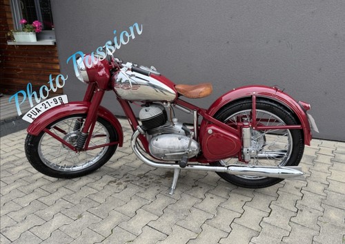 Foto moto jawa 250 - jawa,