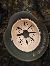 elmetto tedesco ww2, guscio originale marcato EF64, restaurato ad opera d'arte 