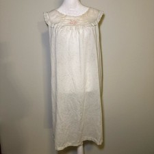 White Lace Trim Linen
