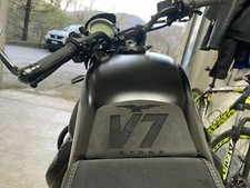 paraserbatoio in neoprene x Moto Guzzi V7 stone