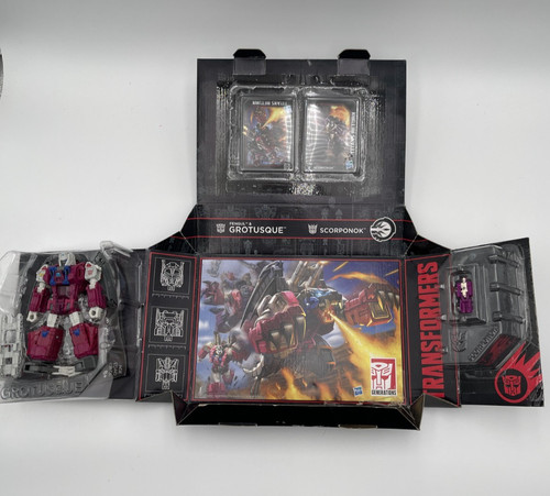Hasbro transformers titans - hasbro,