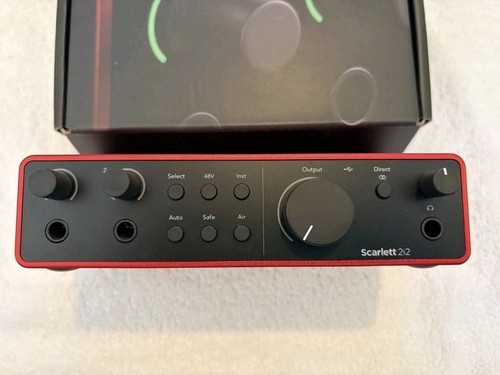 Focusrite scarlett 2i2 - scarlett, 4a