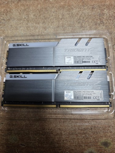 Skill trident rgb - g.skill, z