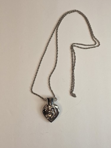 Collana con ciondolo