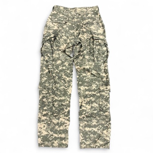 Pantaloni mimetici cargo