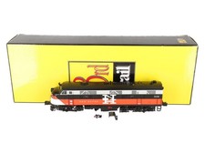3rd Rail 2058 O New Haven EMD