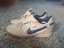 Scarpe da calcio Nike Tiempo