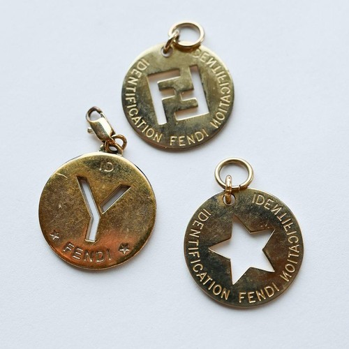 Fendi initial charm - fendi,