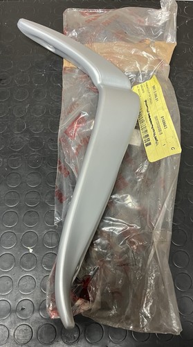 Ap8168663 paracolpi aprilia - paracolpi, dx