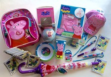 stock cartoleria articoli regalo PEPPA PIG penne zaino card berretto ombrello 