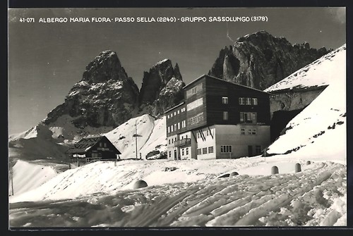 Passo sella albergo - sella,, maria