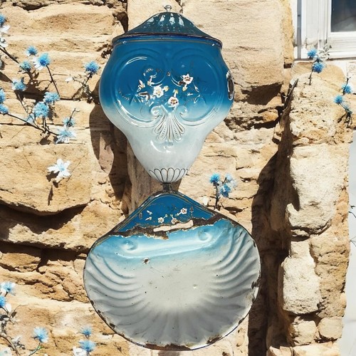 Grande antica fontana