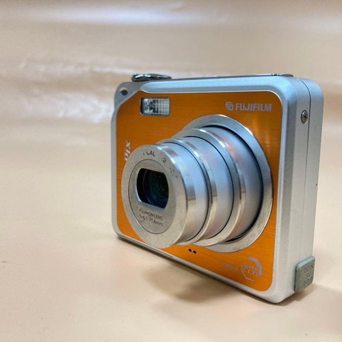Fotocamera digitale compatta