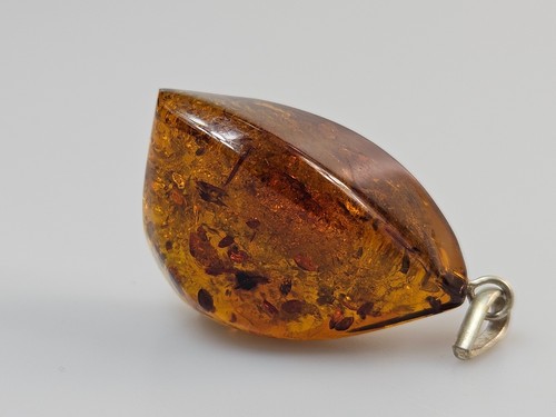 Ciondolo ambra cognac - ciondolo, ambra,