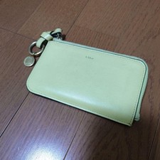 Custodia frammenti in pelle