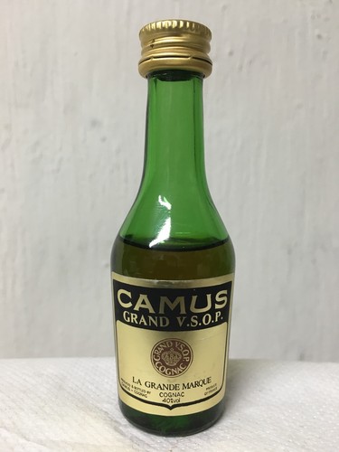 Mignon miniature cognac - cognac, camus