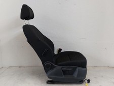 Skoda Yeti 5L Sedile Anteriore Destro Sedile Passeggero con Riscaldamento Regolazione Altezza Tessuto