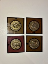 Set 4 Medaglie in metallo Le