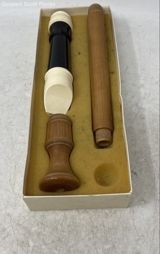 Gill strumento musicale - musicale, nero