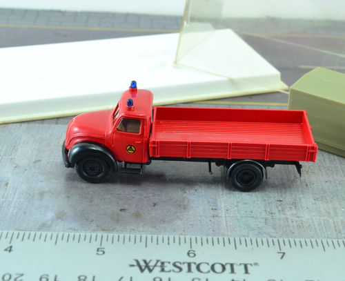 Camion pianale motore dei
