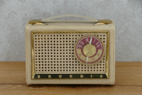 Grundig music transistor boy - grundig,