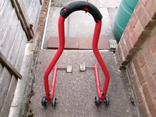 SUPPORTO RUOTA MOTO PER USO