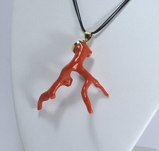 CIONDOLO CORALLO RAMO ROSSO