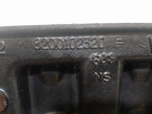 8200102320 blocco motore