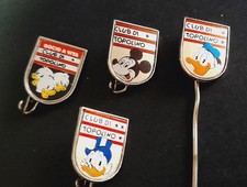 DISTINTIVI CLUB TOPOLINO - ANNI 60/70 -  4 DISTINTIVI ORIGINALI