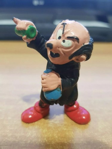 Puffo gargamella con pozione - puffo,