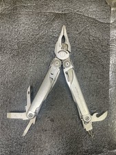LEATHERMAN SURGE multiutensile