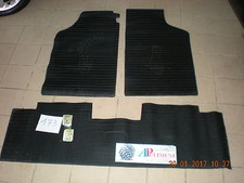 SERIE TAPPETI GOMMA (CAR MATS) 122371 PEUGEOT 106 NERO