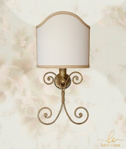 Applique luce - applique, a
