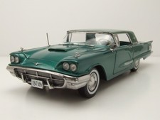 Ford Thunderbird Hard Top 1960 verde modellino auto 1:18 Sun Star