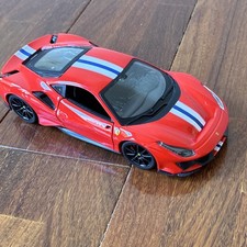 Bburago Ferrari 488 Pista 1:24
