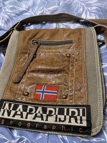 Napapijri borsa messenger uomo