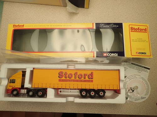 Corgi cc12702 erf ecs - erf,