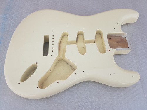 1984 squier fender - squier,