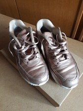 Scarpe sportive da donna Nike Air Max color rosa/ramato 36,5 cm