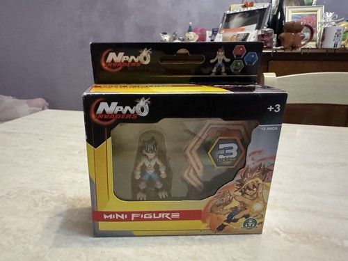 Action figure nano - nano, invaders