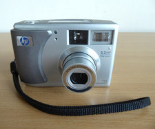 HP Photosmart 735 fotocamera digitale 3,2 MP 15x obiettivo zoom Pentaz