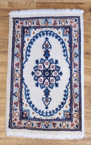Tappeto nain con seta iraniana - con,