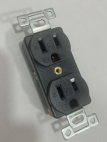 Presa 15a american - 15a,