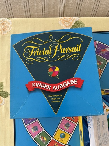 Parker trivial pursuit - parker,
