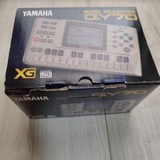 Yamaha qy70 midi sequencer - yamaha, xg